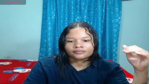 SOPHIE Y CAMILO online show from 04/16/26, 02:23