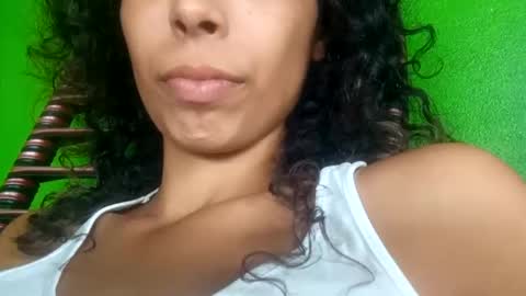 Snapshot of coupleangel01 chatting on 01/27/25, 01:19 coupleangel01 online show from 01/27/25, 01:19