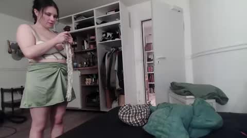 coupleforyou23 online show from 12/17/24, 02:44