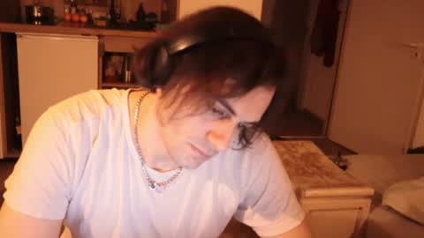 coupleforyou23 online show from 02/12/25, 04:44