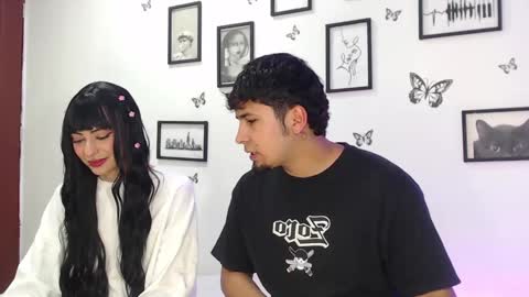 Snapshot of coupsextop chatting on 01/06/25, 04:58 Juli and Liam online show from 01/06/25, 04:58