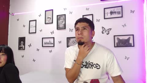 Snapshot of coupsextop chatting on 02/09/25, 04:46 Juli and Liam online show from 02/09/25, 04:46