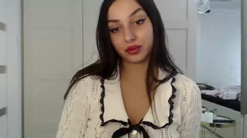 Courtney online show from 10/10/25, 01:54