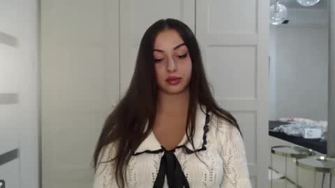 Courtney online show from 10/22/25, 04:07