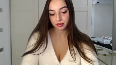 Courtney online show from 10/30/25, 03:02