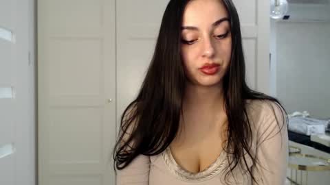 Courtney online show from 12/16/25, 03:17