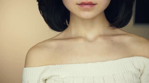 Yui online show from 02/05/25, 10:51