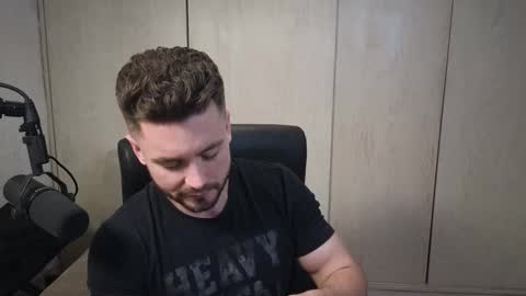 cbl online show from 12/19/25, 07:48