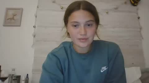 Em online show from 07/17/26, 02:18