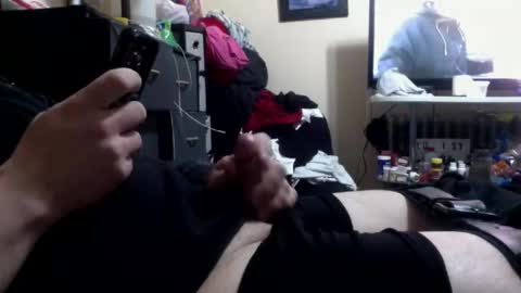 Snapshot of coxmen19 chatting on 10/02/25, 11:28 coxmen19 online show from 10/02/25, 11:28