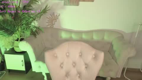 coy_emo_princess online show from 07/04/26, 10:32