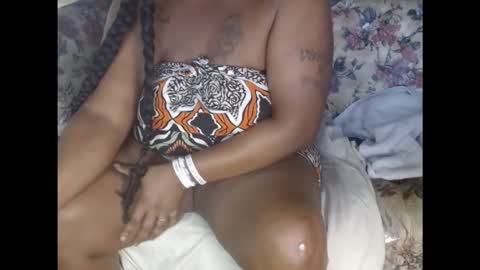 Ebony Euphoria online show from 12/16/25, 05:07