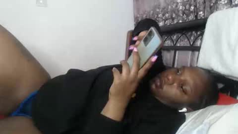 Erykah online show from 10/05/25, 11:35