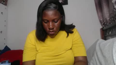 Erykah online show from 10/18/25, 04:52