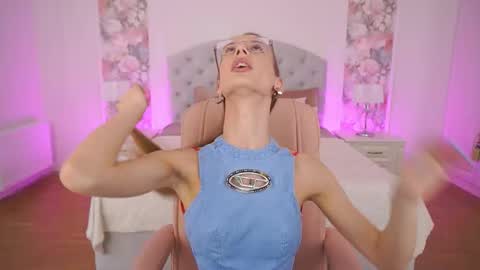 cozymell online show from 02/08/26, 01:47