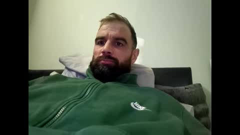 cozzyfella97 online show from 11/16/25, 10:48