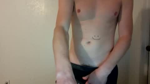 Snapshot of crafty333 chatting on 11/25/25, 07:58 crafty333 online show from 11/25/25, 07:58