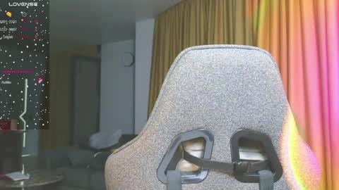 lucy online show from 04/02/26, 03:53
