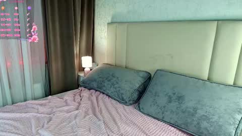 Eva online show from 03/21/26, 04:21