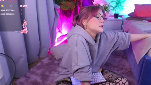 Sonya online show from 01/10/25, 01:42