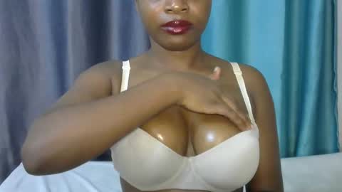 Snapshot of crazy_angela664 chatting on 05/16/26, 10:36 Angela online show from 05/16/26, 10:36