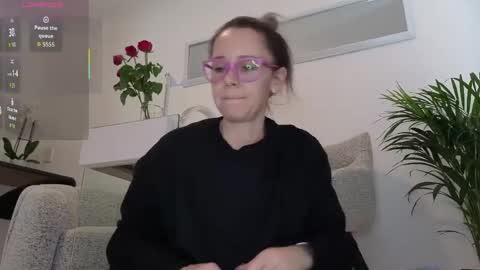 Stacy 2pm to 6pm mon-fri 3 CAT online show from 05/13/26, 01:08