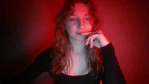 crazy_kisses_ online show from 04/08/26, 02:50