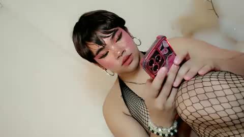 Hot Ayisha online show from 03/12/25, 05:49