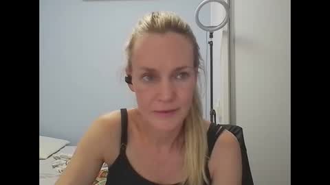 Anny online show from 01/07/26, 12:24