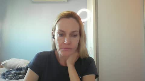 Anny online show from 05/07/26, 10:42