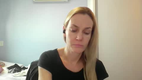 Anny online show from 05/08/26, 10:42