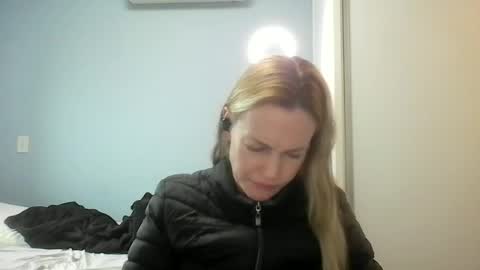 Anny online show from 06/25/26, 10:53