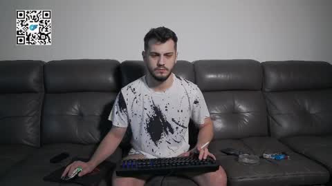 Crazy online show from 03/31/26, 03:56