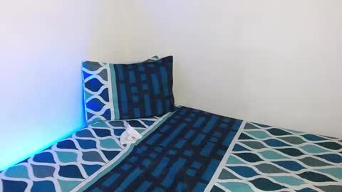 Mely online show from 01/24/25, 03:32