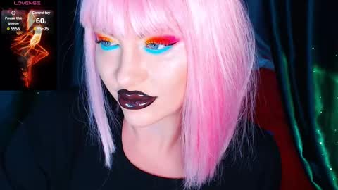 Snapshot of crazypinkyball chatting on 03/11/25, 05:13 Roxy online show from 03/11/25, 05:13