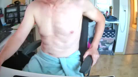 crazystef42 online show from 09/18/25, 07:10