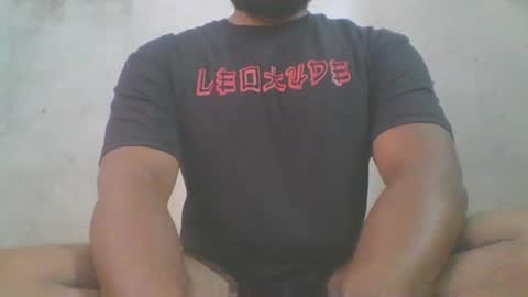 crazzy_booy online show from 01/11/26, 04:39