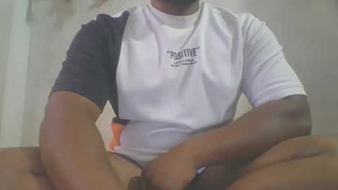 Snapshot of crazzy_booy chatting on 02/13/26, 05:03 crazzy_booy online show from 02/13/26, 05:03