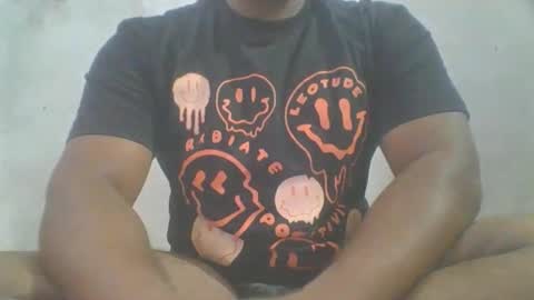 Snapshot of crazzy_booy chatting on 02/14/26, 03:36 crazzy_booy online show from 02/14/26, 03:36