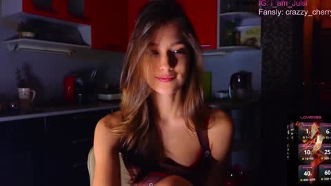 Snapshot of crazzy_cherry chatting on 01/30/25, 02:47 crazzy cherry online show from 01/30/25, 02:47