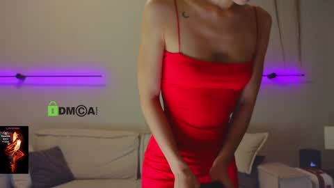 Snapshot of crazzy_cherry chatting on 11/28/25, 10:18 crazzy cherry online show from 11/28/25, 10:18