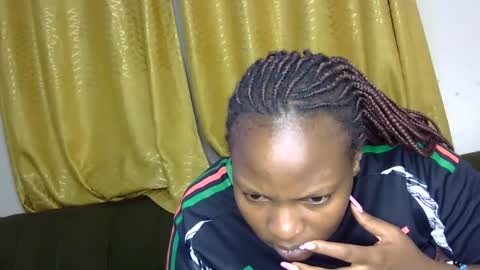 creamie8 online show from 01/12/25, 06:27