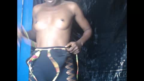 creamyxsugar online show from 09/26/25, 05:28