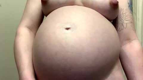 Snapshot of creative_k chatting on 02/14/26, 01:46 Breed me daddy online show from 02/14/26, 01:46