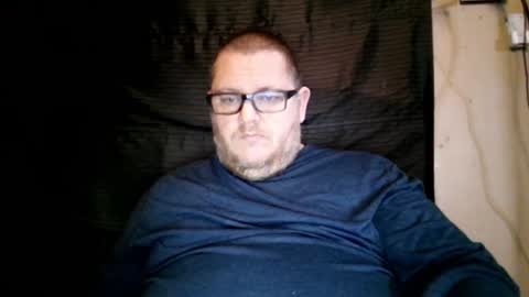 The hopeless romantic online show from 01/12/25, 02:56