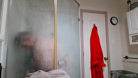 The hopeless romantic online show from 01/19/25, 06:53