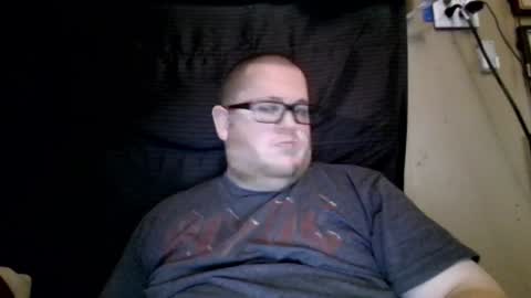 The hopeless romantic online show from 01/28/25, 08:15