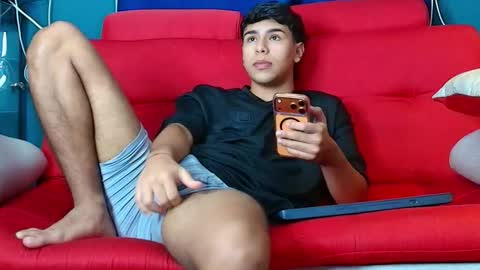 crh58_ online show from 12/05/25, 01:47