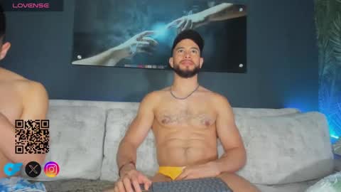 Snapshot of crhistian1_ chatting on 02/26/25, 02:59 CRHISTIAN online show from 02/26/25, 02:59