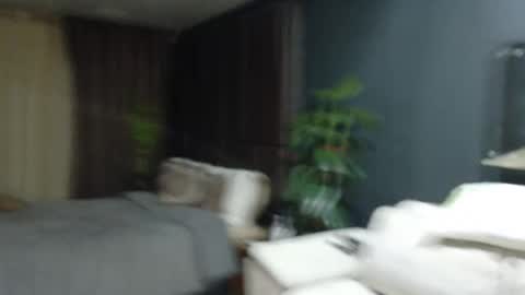 Snapshot of crhistian1_ chatting on 10/24/25, 11:12 CRHISTIAN online show from 10/24/25, 11:12